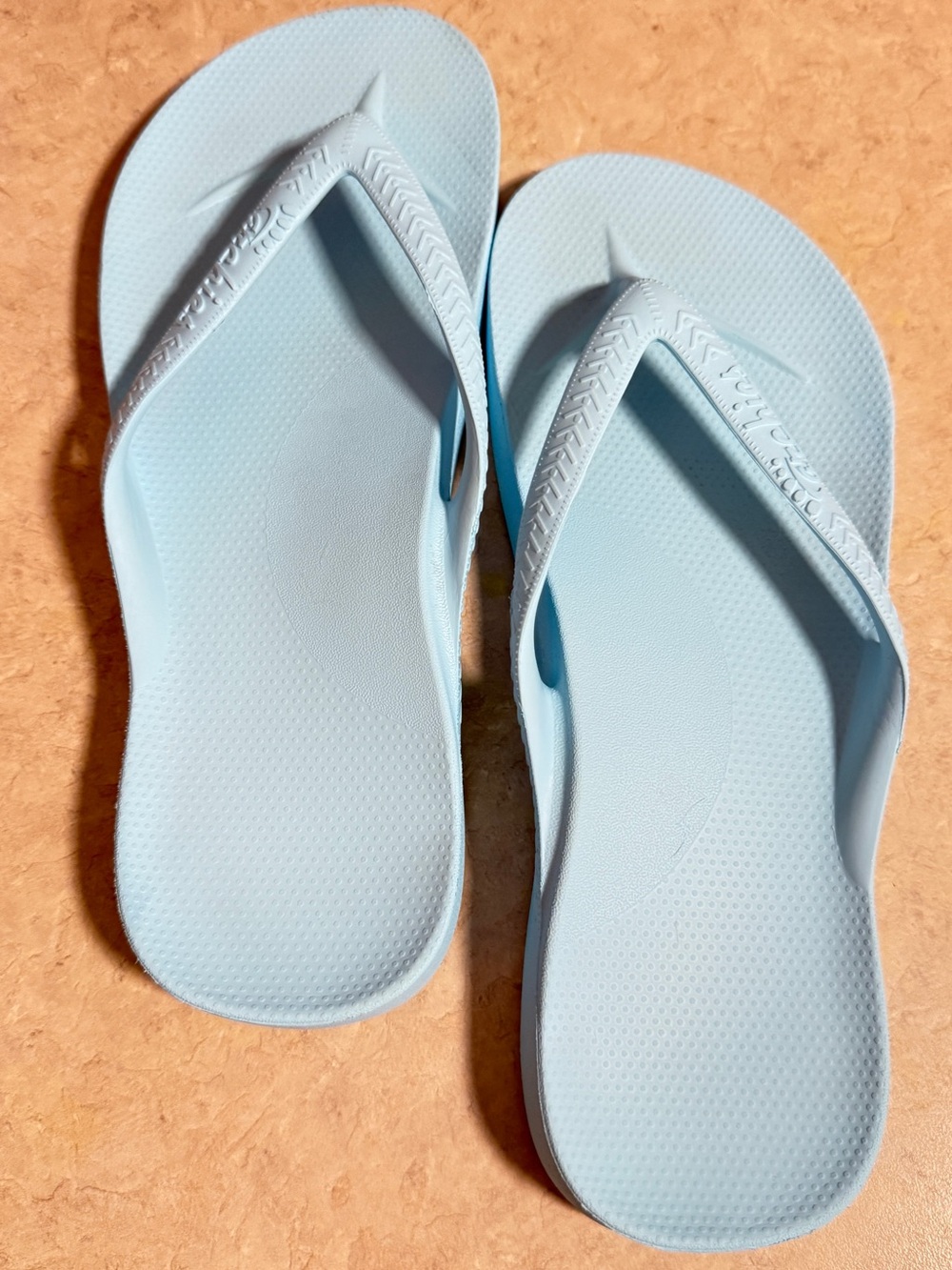 💦Archie’s Everyday Women's Baby Blue Flip Flops W S 7 - Picture 3 of 6